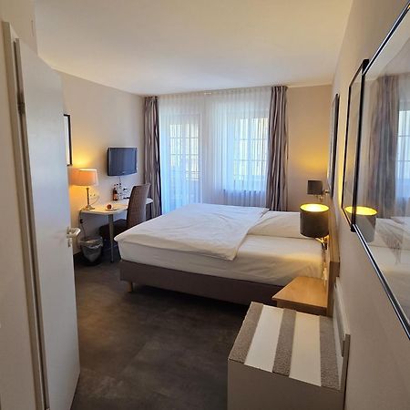 Hotel Garni "Am Ellinger Tor" Weißenburg in Bayern Extérieur photo
